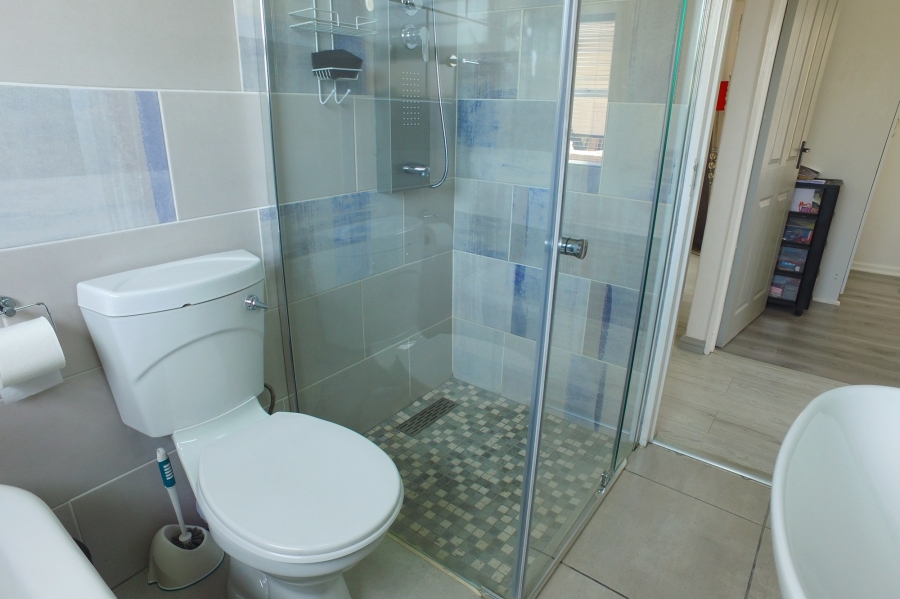 3 Bedroom Property for Sale in Hunters Creek Western Cape